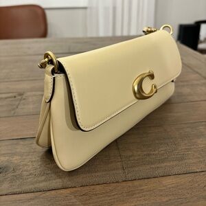 Coach jet shoulder bag